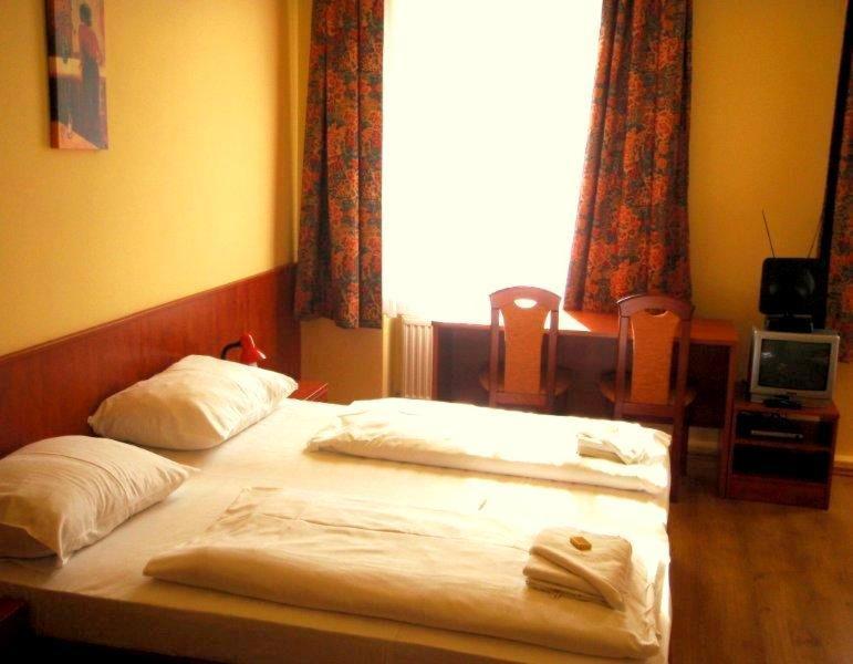 Hotel In Hernals Vienna Room photo