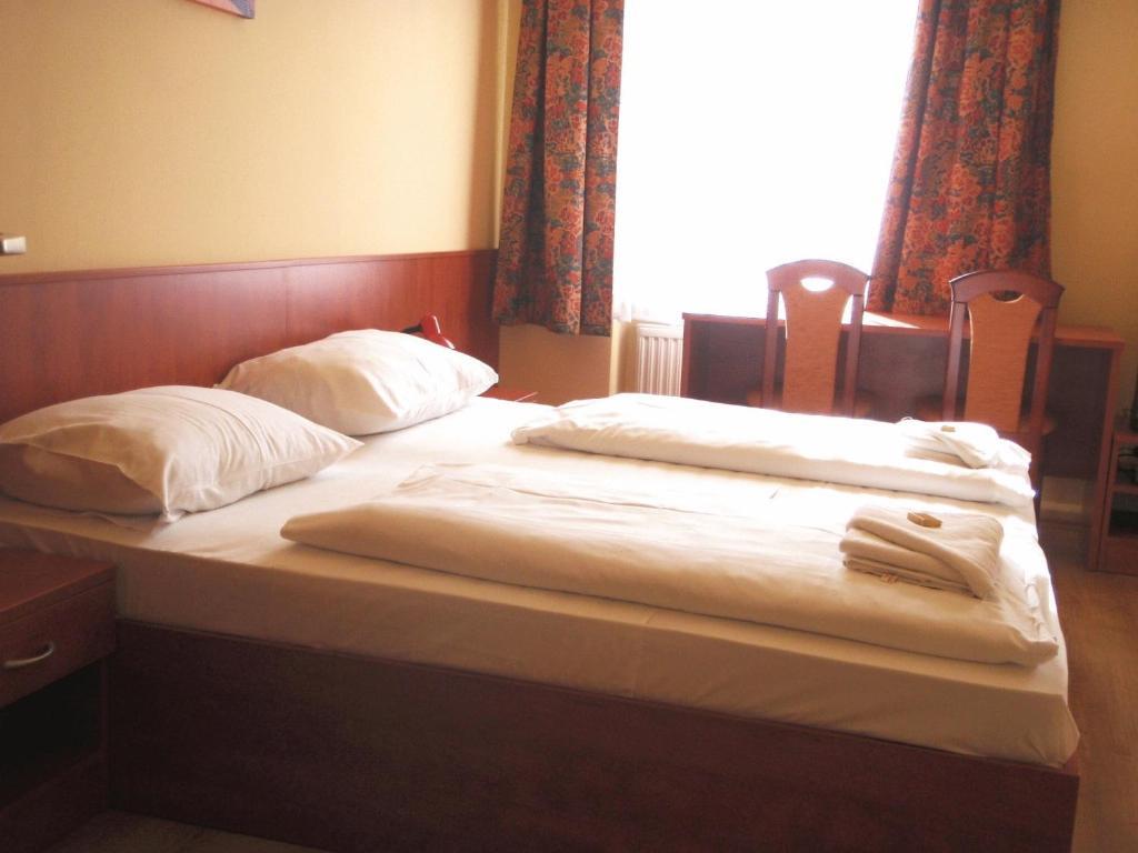 Hotel In Hernals Vienna Room photo